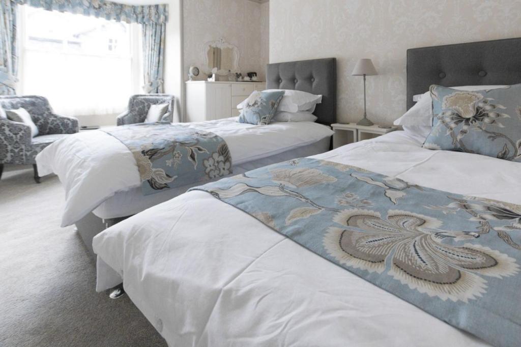 2 Cambridge Villas B & B 앰블사이드 외부 사진