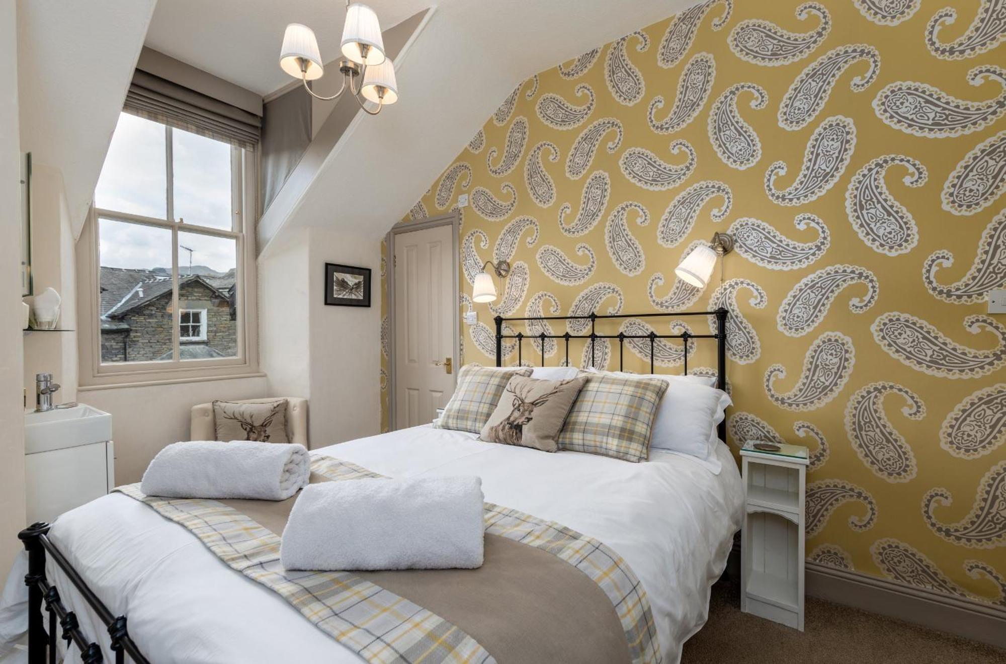 2 Cambridge Villas B & B 앰블사이드 외부 사진