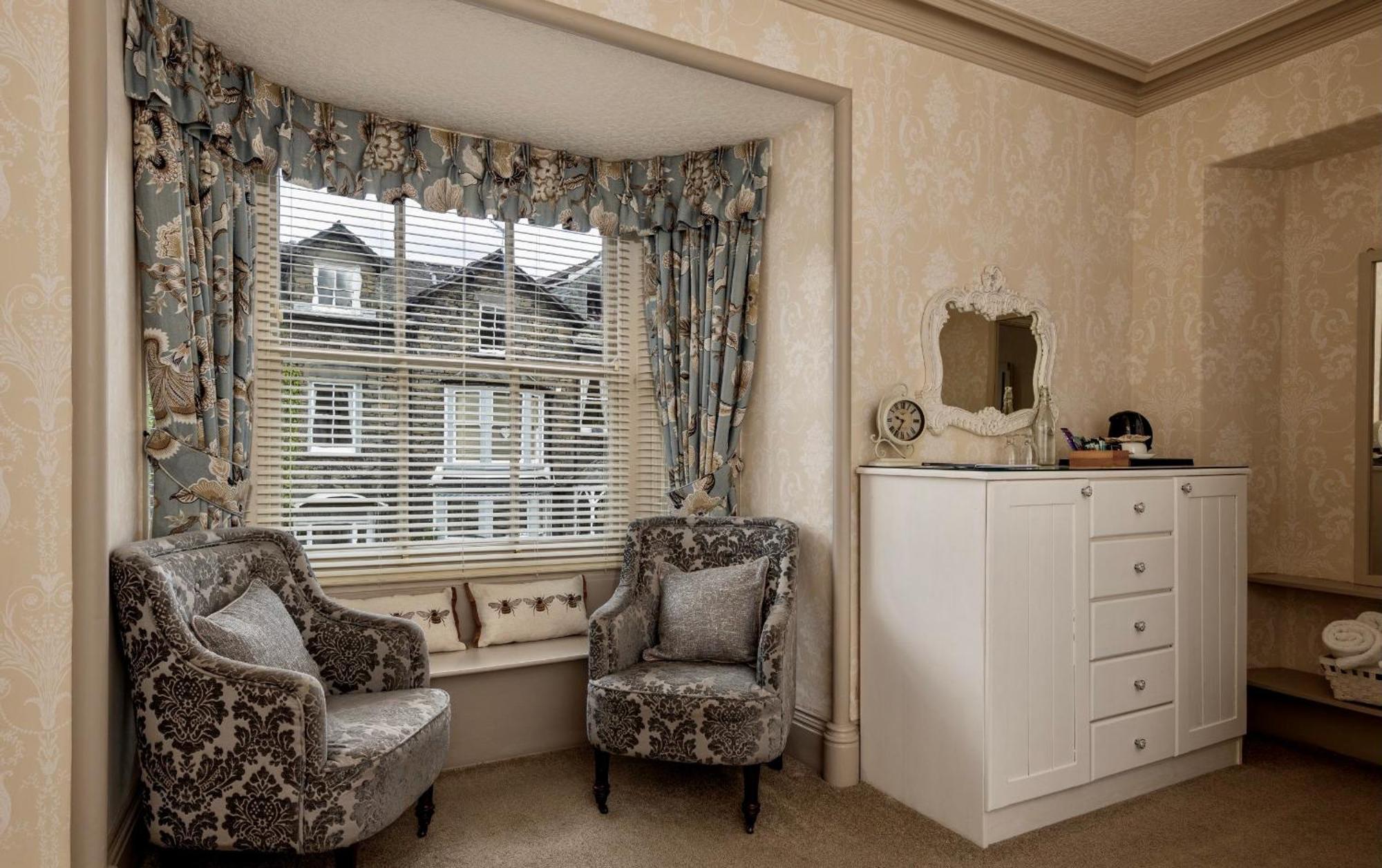 2 Cambridge Villas B & B 앰블사이드 외부 사진