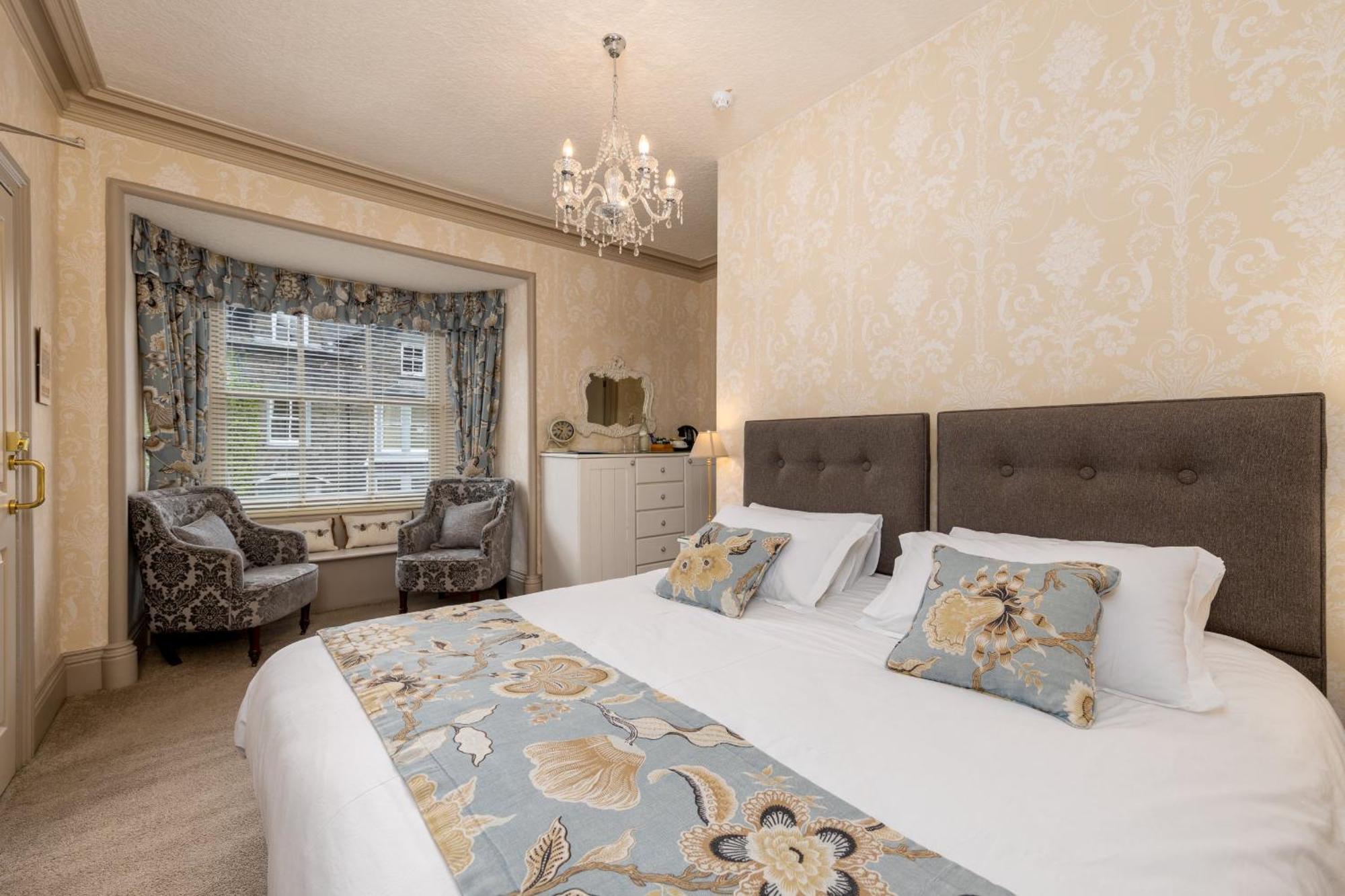 2 Cambridge Villas B & B 앰블사이드 외부 사진