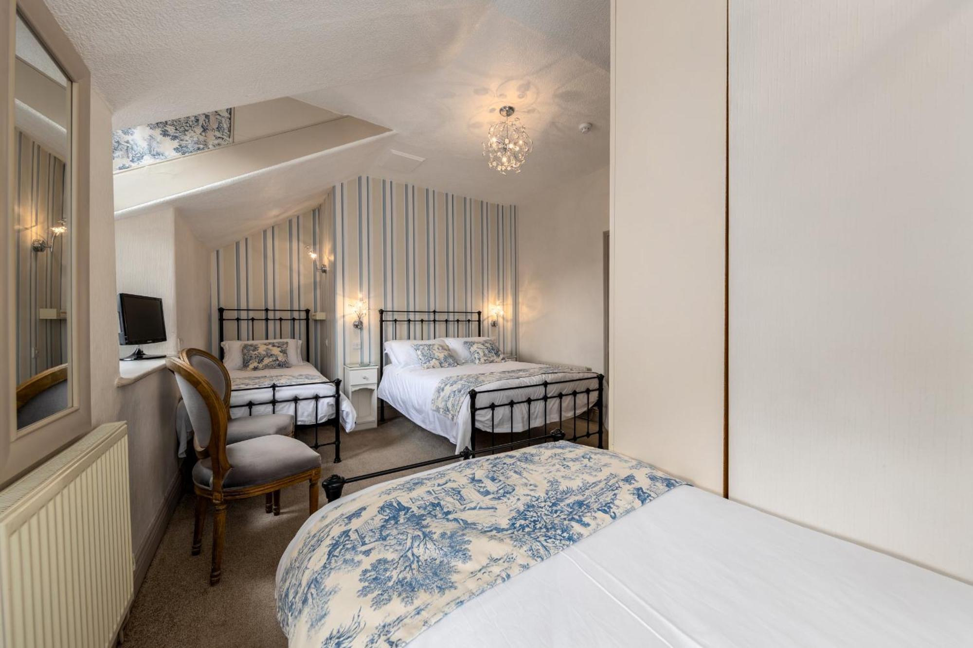 2 Cambridge Villas B & B 앰블사이드 외부 사진